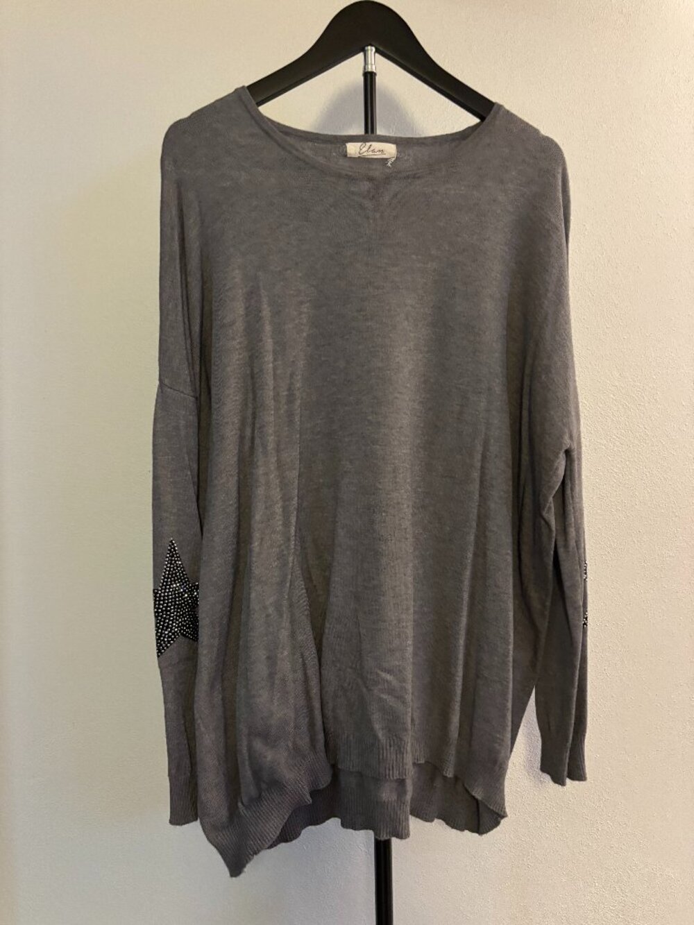 Elan long sleeve gray sweater with rhinestone stars on sleeves